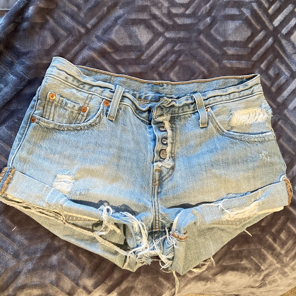 Levi’s shorts